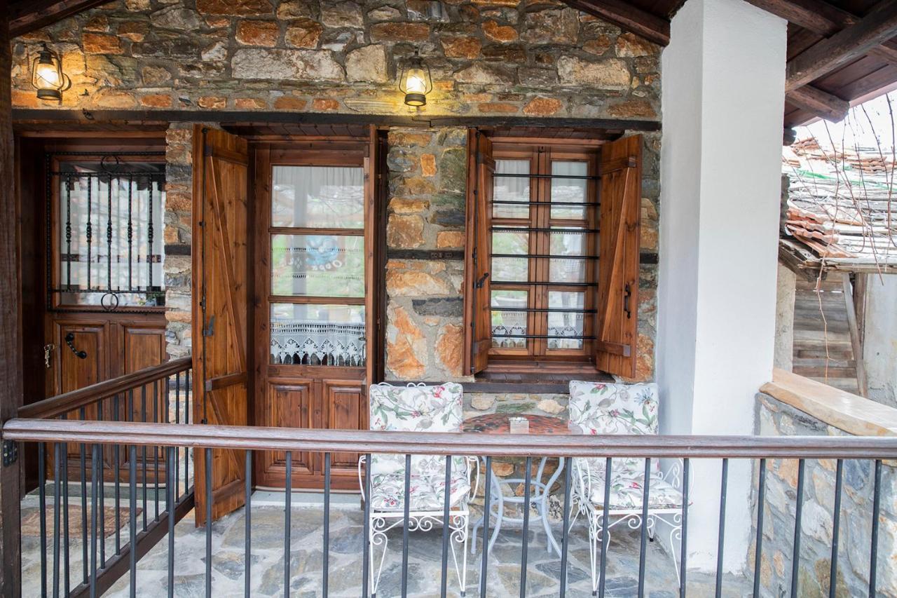 Guesthouse Ourania ปาเลออส ปานเตเลมอน ภายนอก รูปภาพ