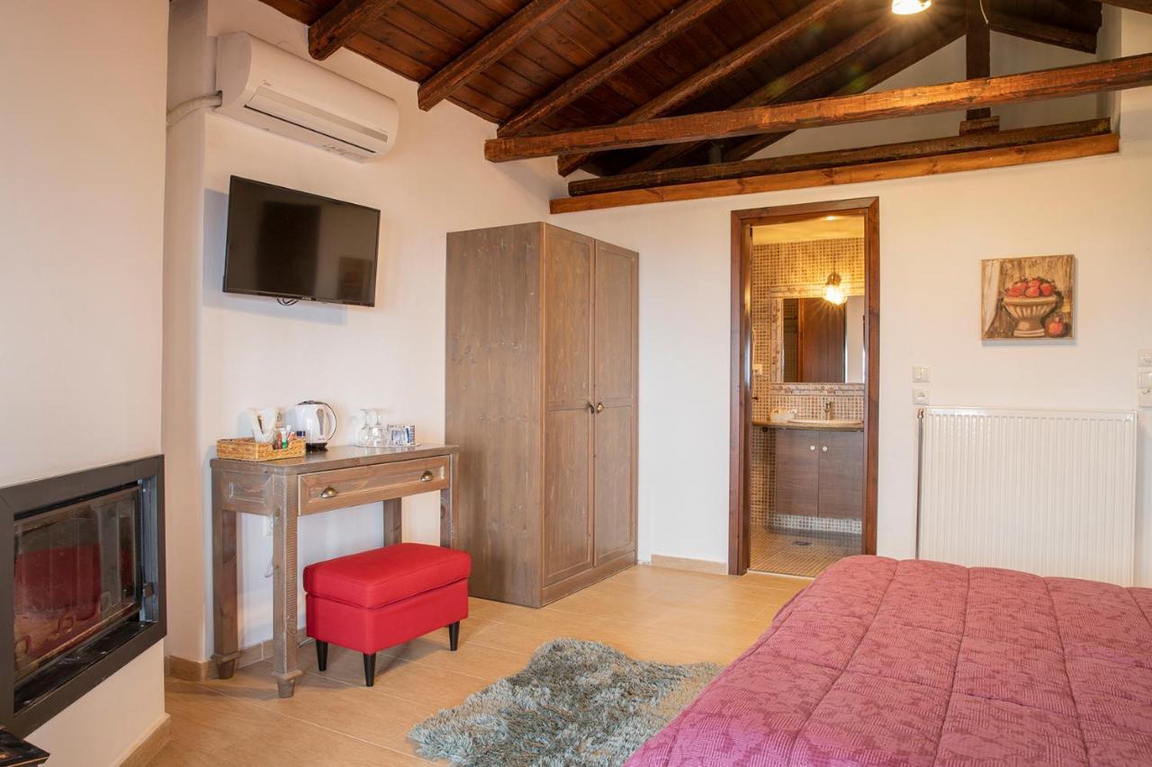 Guesthouse Ourania ปาเลออส ปานเตเลมอน ภายนอก รูปภาพ