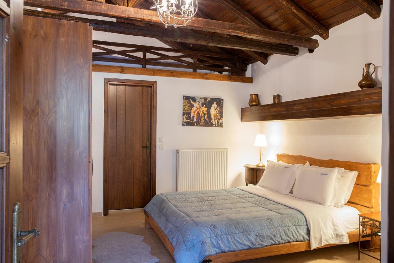 Guesthouse Ourania ปาเลออส ปานเตเลมอน ภายนอก รูปภาพ