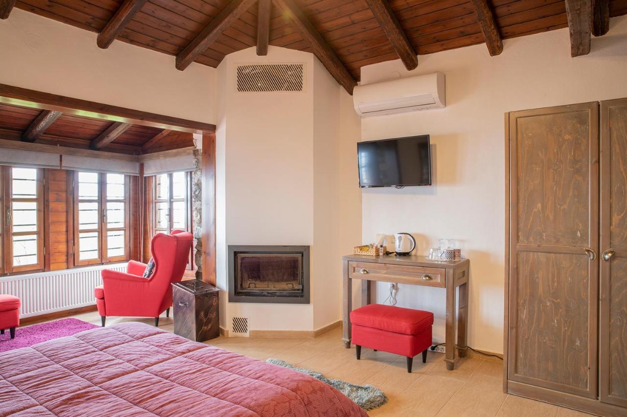 Guesthouse Ourania ปาเลออส ปานเตเลมอน ภายนอก รูปภาพ