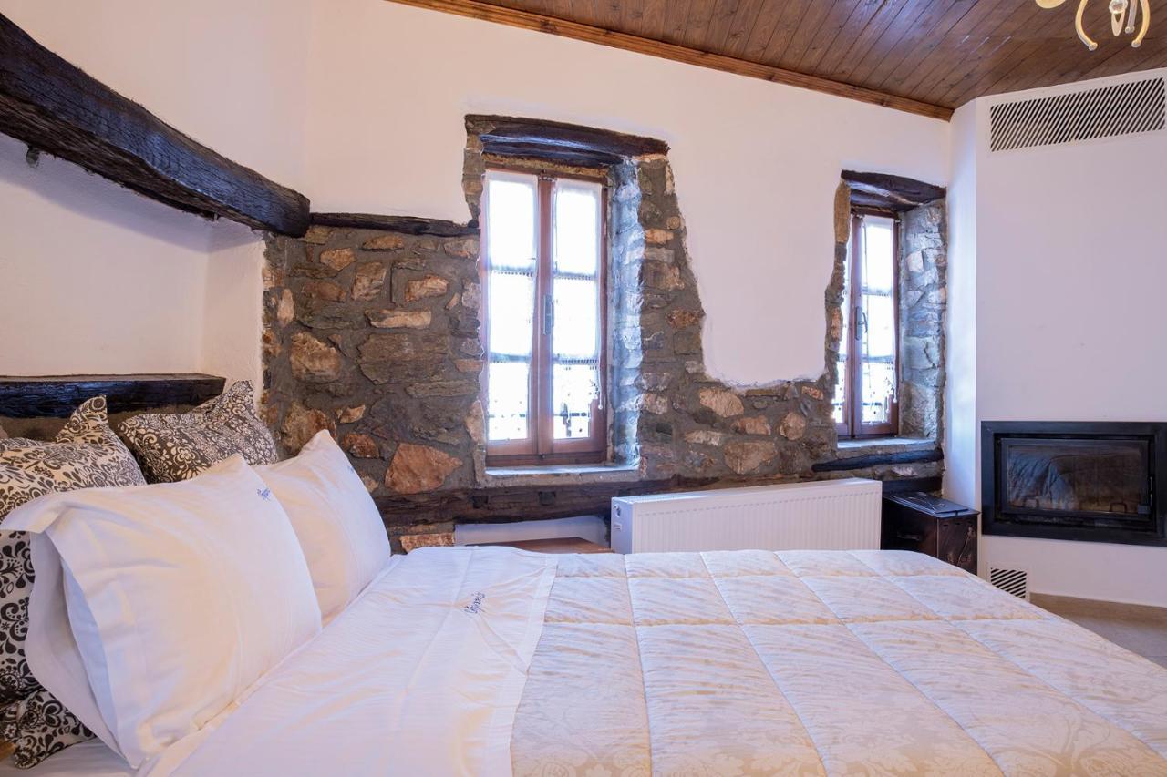 Guesthouse Ourania ปาเลออส ปานเตเลมอน ภายนอก รูปภาพ