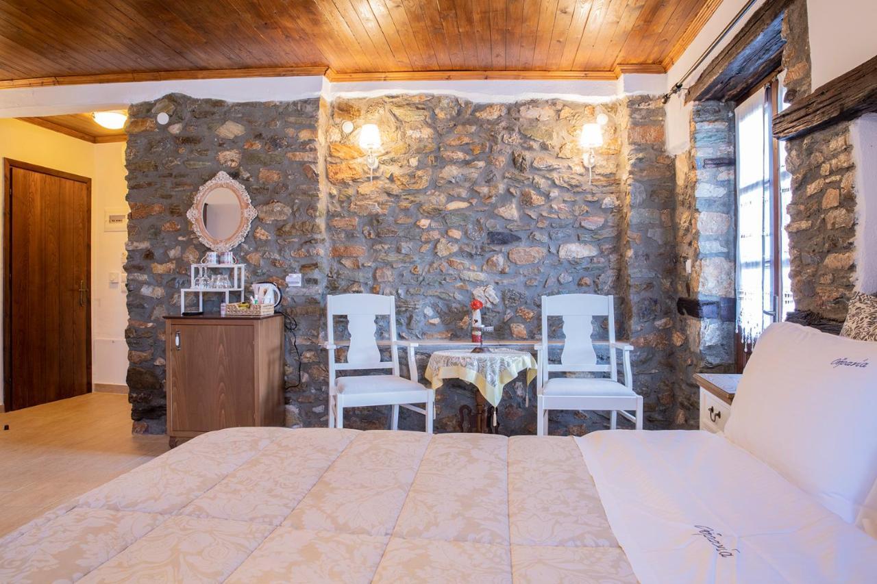 Guesthouse Ourania ปาเลออส ปานเตเลมอน ภายนอก รูปภาพ