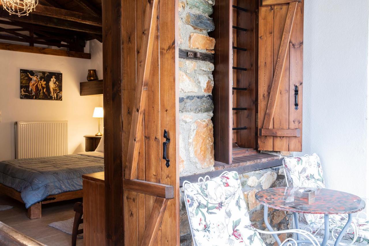 Guesthouse Ourania ปาเลออส ปานเตเลมอน ภายนอก รูปภาพ