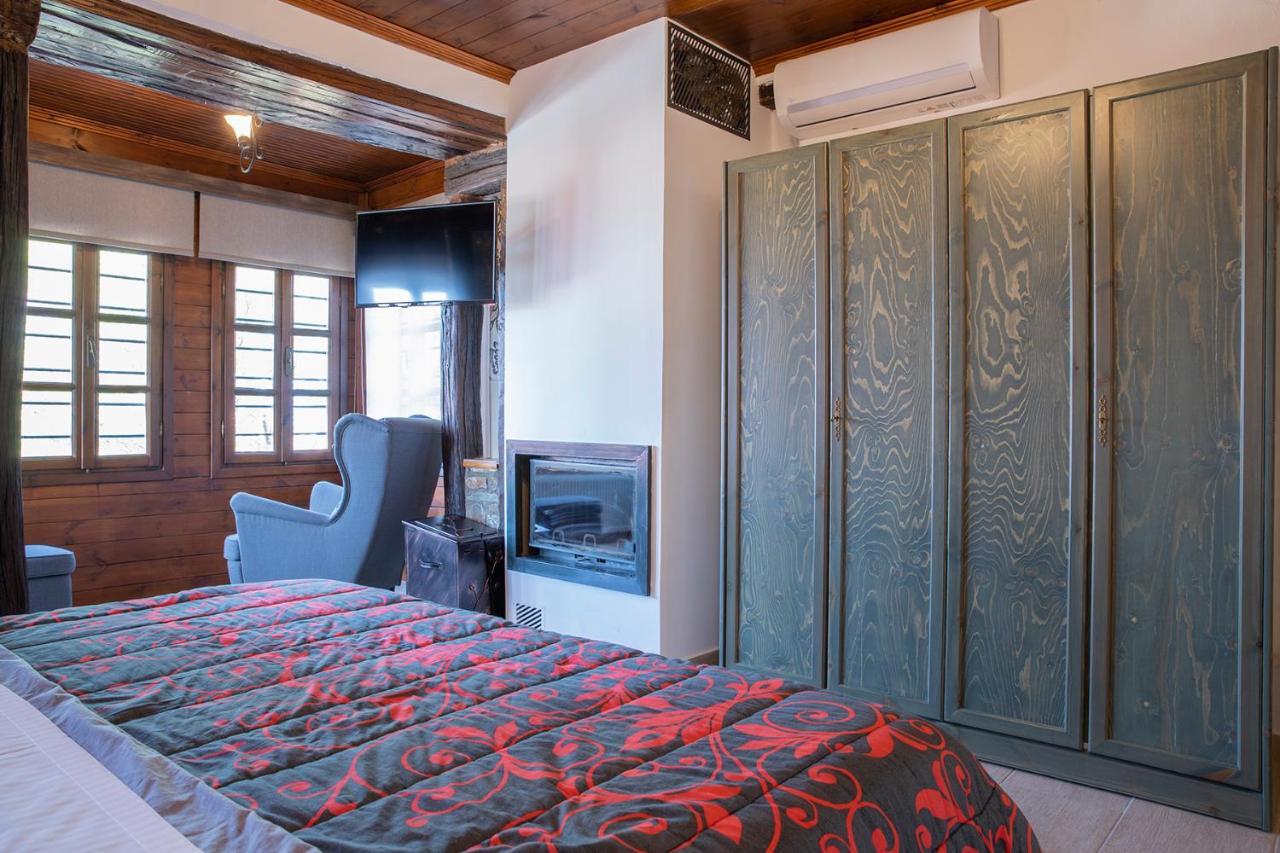 Guesthouse Ourania ปาเลออส ปานเตเลมอน ภายนอก รูปภาพ